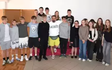 502586566_1008127921477139_2289308125763317166_n